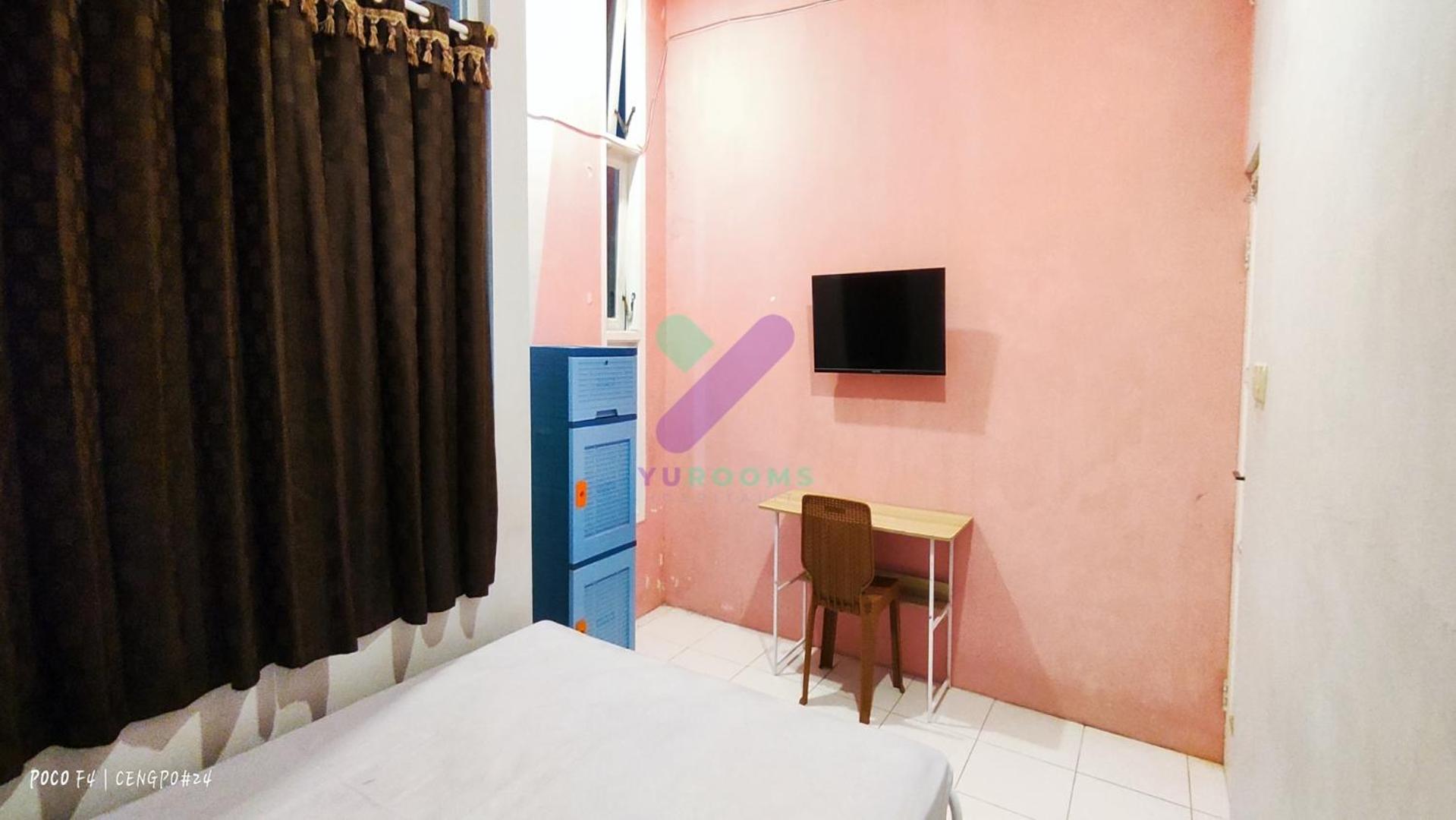 New Jasmine Guest House By Yurooms Blitar Buitenkant foto